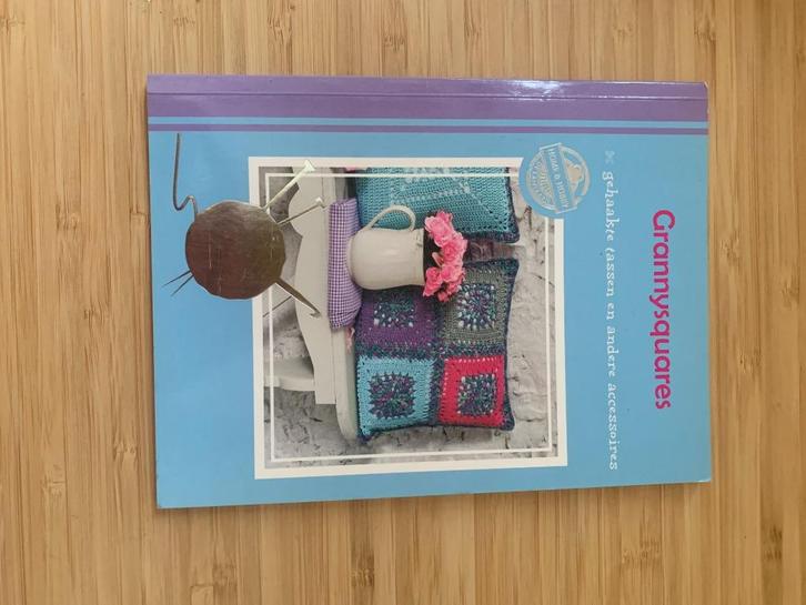 Grannysquares Toos IJdema, Boeken, Hobby en Vrije tijd, Gelezen, Breien en Haken, Ophalen of Verzenden