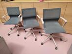 2 Bureaustoelen van Vitra, Ophalen, Zo goed als nieuw, Blauw, Bureaustoel