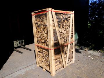 ovengedroogd eiken haardhout brandhout 1,8 m3 beschikbaar voor biedingen