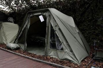 Mooie nieuwe Nash Groundhog FS Brolly karpertent beschikbaar voor biedingen