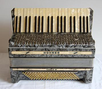 Accordeon Hohner Tango VI beschikbaar voor biedingen