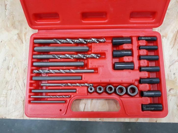 draadeind verwijderset, Doe-het-zelf en Verbouw, Gereedschap | Handgereedschap, Zo goed als nieuw, Ophalen