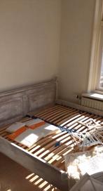 Bedframe 180x200 + 2 lattenbodems, Ophalen, Gebruikt, Wit, Tweepersoons