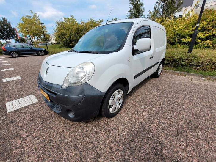 Mooie Renault kangoo 1.6 16v Benzine Minicamper Bj. 2010, Caravans en Kamperen, Campers, Particulier, tot en met 2, Buscamper of Camperbus