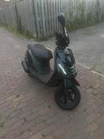 Zip 80cc, Fietsen en Brommers, Scooters | Piaggio, Ophalen, Maximaal 45 km/u, Zip, Zo goed als nieuw