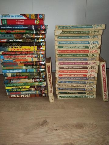 Jeugdboeken  beschikbaar voor biedingen