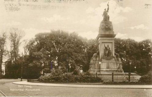 (300-297-031) Den Haag Nationaal Monument, Verzamelen, Ansichtkaarten | Nederland, Zuid-Holland, Verzenden