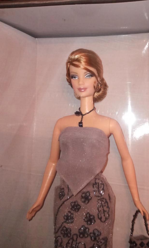 Barbie Giorgio Armani nrfb, Verzamelen, Poppen, Nieuw, Pop, Ophalen of Verzenden