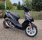 snelle yamaha jog rr watergekoeld 70cc brom, Fietsen en Brommers, Ophalen, Zo goed als nieuw, Tweetakt, JogR of RR