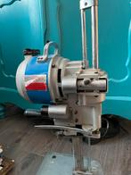 Stof snijmachine, Hobby en Vrije tijd, Naaimachines en Toebehoren, Ophalen of Verzenden, Zo goed als nieuw, Toebehoren