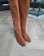 Prachtige nieuwe suede laarzen Nelson maat 40, Kleding | Dames, Schoenen, Hoge laarzen, Bruin, Nieuw, Ophalen of Verzenden
