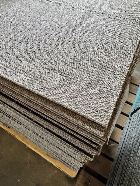 Partij B-keus Desso tapijttegels grijs 50x50cm nieuw #4, Huis en Inrichting, Stoffering | Vloerbedekking, Nieuw, Tapijttegels