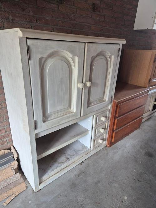 Vintage kast, Huis en Inrichting, Kasten | Dressoirs, Zo goed als nieuw, 25 tot 50 cm, Ophalen