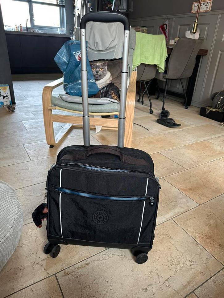 Laptoptas/ laptopkoffer KIPLING op 4 wieltjes met trekstang, Computers en Software, Laptoptassen, Zo goed als nieuw, Ophalen of Verzenden