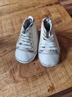 Burberry baby schoentjes, Ophalen of Verzenden, Zo goed als nieuw, Schoentjes
