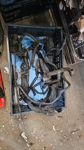 Koelslangen en termostaat VW Golf 5 2008 1.4 tsi beschikbaar voor biedingen