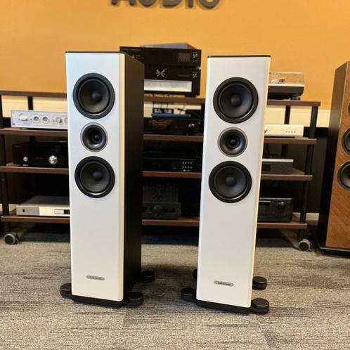 Audio Solutions Overture 0303F mkIII mat wit front (ex-demo), Audio, Tv en Foto, Luidsprekers, Zo goed als nieuw, Front, Rear of Stereo speakers