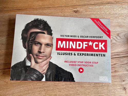 Mindfuck doos met trucs, Hobby en Vrije tijd, Gezelschapsspellen | Overige, Zo goed als nieuw, Ophalen of Verzenden