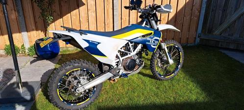 Husqvarna 701 Enduro (straatwielen 21"/18" tegen meerprijs), Motoren, Motoren | Husqvarna, Particulier, Enduro, 1 cilinder, Ophalen