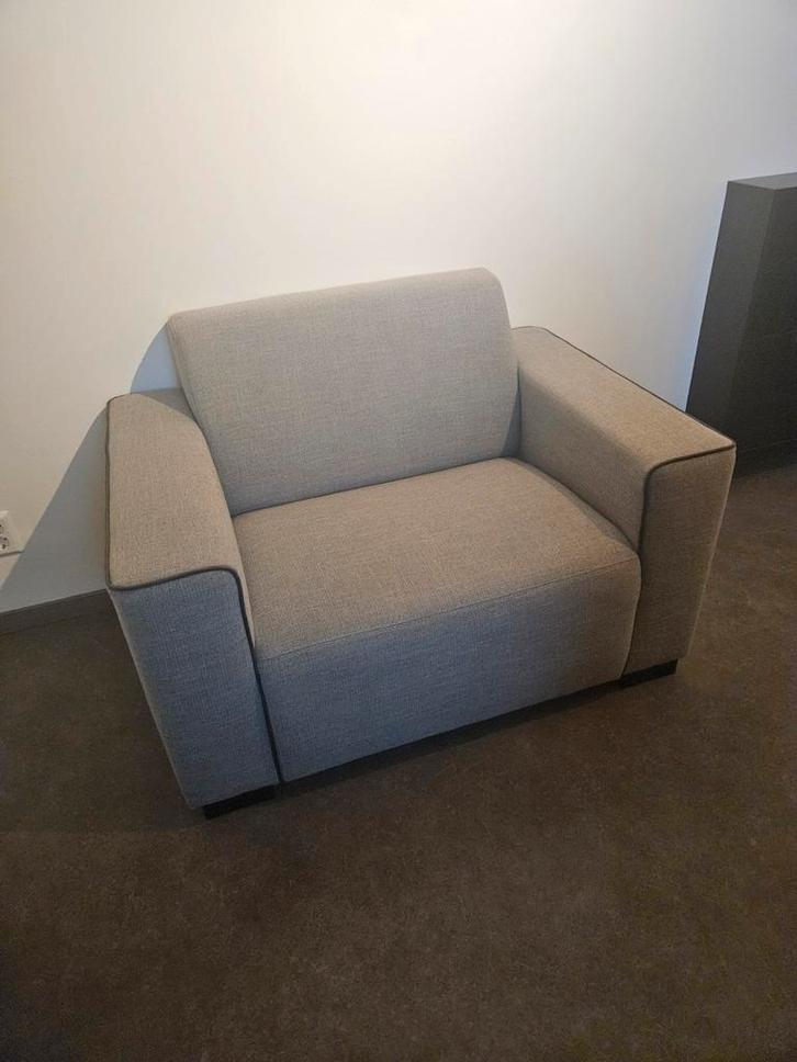Mooie Loveseat - Perfect voor 2!, Huis en Inrichting, Fauteuils, Zo goed als nieuw, Stof, 125 cm of meer, 75 tot 100 cm, Ophalen