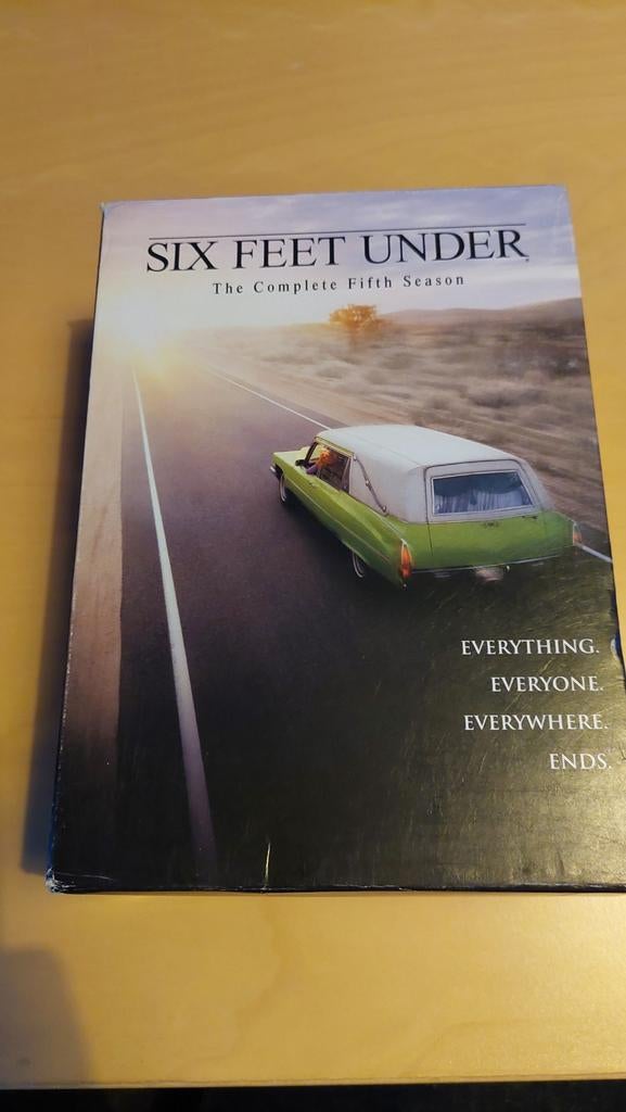 Six Feet Under Seizoen 5 DVD Box, Cd's en Dvd's, Dvd's | Tv en Series, Ophalen of Verzenden, Zo goed als nieuw