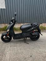 Kymco Agility 50 Bromscooter 2014, Fietsen en Brommers, Scooters | Kymco, Ophalen, Maximaal 45 km/u, Zo goed als nieuw, 50 cc