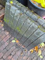 Gratis: 4x grijs betonnen opsluitbanden, palissades, border, Tuin en Terras, Ophalen, Minder dan 100 cm, Minder dan 25 cm