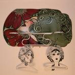 Leyla Salm kapstok, Ophalen