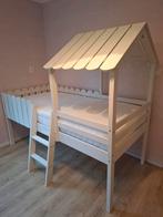 Boomhut kinderbed inclusief matras, Ophalen, Gebruikt, Hoogslaper