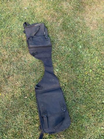 Zadeltas beschikbaar voor biedingen