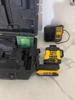 Dewalt laser level, Doe-het-zelf en Verbouw, Gereedschap | Boormachines, Ophalen of Verzenden, Zo goed als nieuw