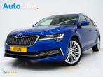 Skoda Superb Combi 1.4 TSI iV 218PK | Panoramadak | Trekhaak, Auto's, Skoda, Gebruikt, Zwart, 4 cilinders, Blauw