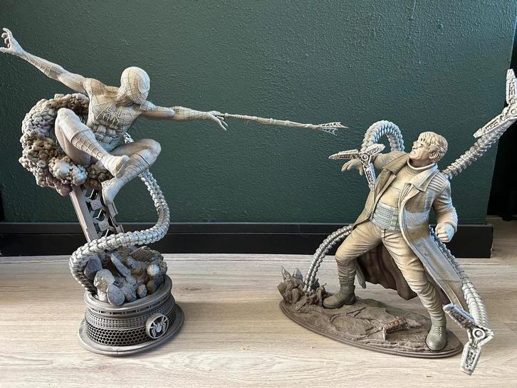 Spiderman en doc. Oc diorama / statues, Verzamelen, Beelden en Beeldjes, Zo goed als nieuw, Ophalen