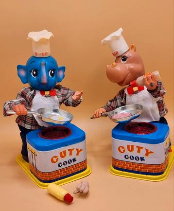 Yonezawa Japan blik battery operated Cook toys. Repro parts beschikbaar voor biedingen