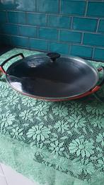 wokpan Le Creuset met deksel, Ophalen of Verzenden, Zo goed als nieuw, Wok, Gietijzer