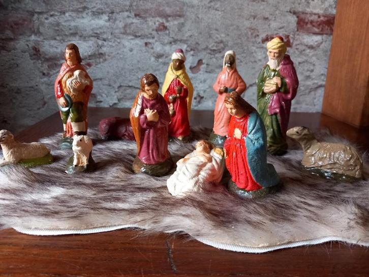 Antieke gipsen beeldjes  voor kerst kerststal  €9,95, Diversen, Kerst, Ophalen of Verzenden