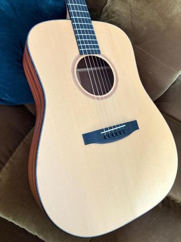 Lakewood D-1 Dreadnaught Acoustische gitaar., Muziek en Instrumenten, Ophalen of Verzenden, Zo goed als nieuw, Western- of Steelstringgitaar