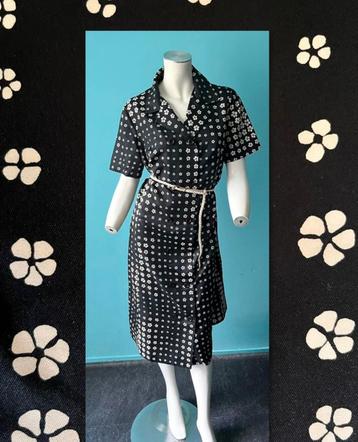 Vintage jaren 70 jurk zwart/creme gebloemd maat 42 beschikbaar voor biedingen