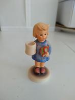 Hummel Meisje met Boeket #115, Ophalen of Verzenden, Zo goed als nieuw, Hummel