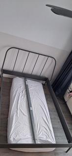 Gratis bed 140x200, Huis en Inrichting, Slaapkamer | Bedden, Ophalen, Gebruikt, Zwart, Tweepersoons
