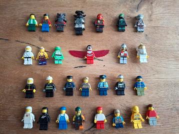 28 Lego miniatuur figuren. beschikbaar voor biedingen