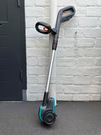 Gardena EasyWeed onkruidverwijderaar incl 4 borstelen, Accu, Ophalen of Verzenden, Zo goed als nieuw, 10 tot 30 cm