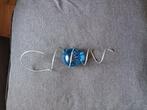 Apparte ijzeren hanger met een glazen bal erin, Ophalen, Nieuw