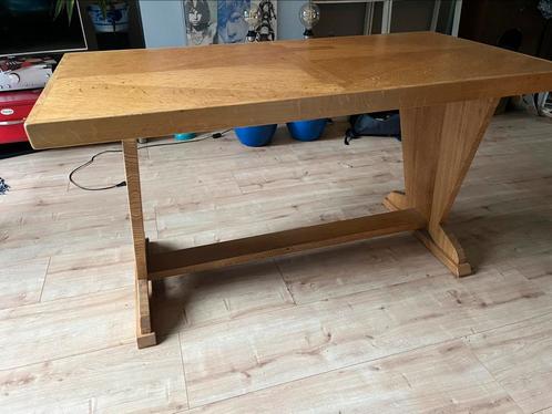 Unieke tafel | met kruis, Antiek en Kunst, Antiek | Meubels | Tafels, Ophalen