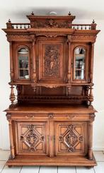 Antieke buffetkast met tafel en stoelen, Ophalen