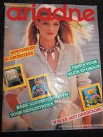 Ariadne handwerken augustus 1981 haken borduren breien, Breien en Haken, Ariadne handwerken, Ophalen of Verzenden, Zo goed als nieuw