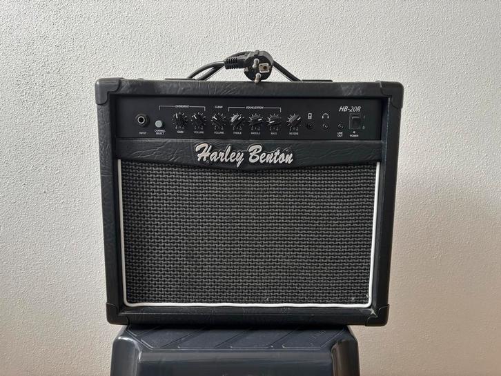 Harley Benton HB-20R Gitaarversterker, Muziek en Instrumenten, Versterkers | Bas en Gitaar, Gebruikt, Gitaar, Minder dan 50 watt