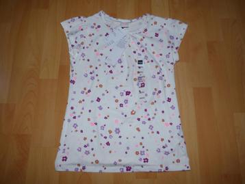 Roomwit bloemetjes t-shirt van de HEMA, maat 146/152 NIEUW! beschikbaar voor biedingen
