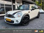 Mini Clubman 1.6 Cooper CLIMA | 2 OPEN DAKJES | TWOTONE | 17, Voorwielaandrijving, Gebruikt, 4 cilinders, 4 stoelen