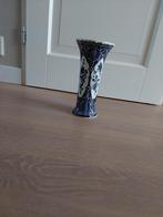 Delfts blauw vaas, Ophalen